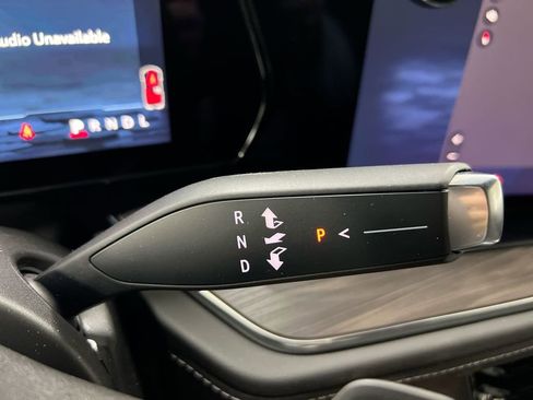 New 2026 Chevrolet Suburban LS AWD/4WD image 18