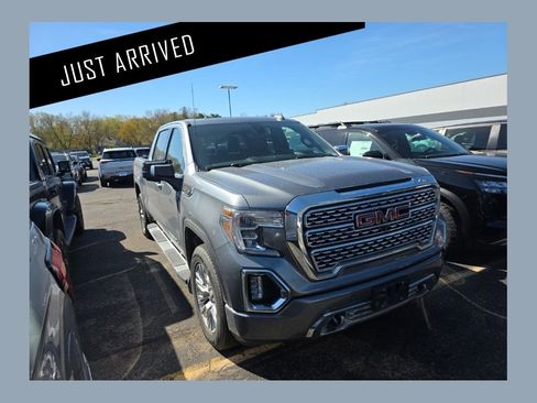 Used 2021 GMC Sierra 1500 Denali w/ Technology Package AWD/4WD image 1