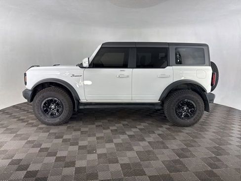 Used 2022 Ford Bronco Outer Banks w/ Sasquatch Package image 10