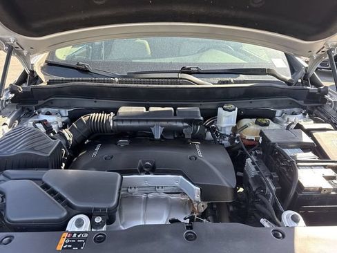 Used 2017 Buick Envision Essence FWD image 23