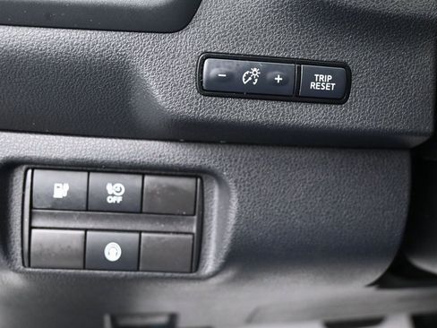 Used 2023 Nissan Leaf S image 21