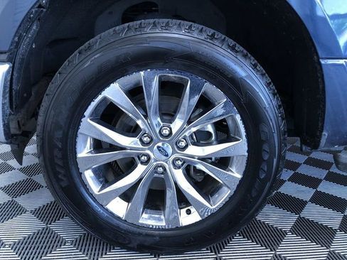 Used 2016 Ford F150 XLT w/ Equipment Group 302A Luxury AWD/4WD image 11