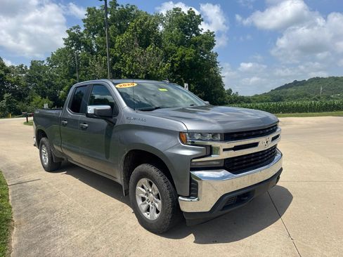 Used 2020 Chevrolet Silverado 1500 LT w/ All-Star Edition AWD/4WD image 3