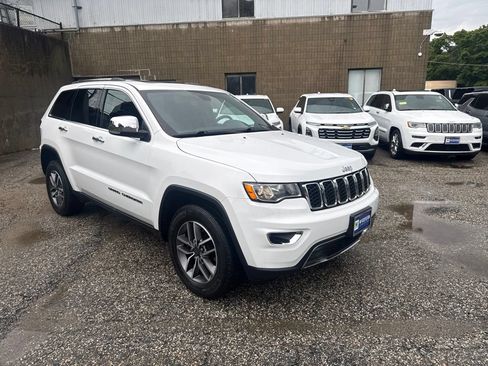 Used 2020 Jeep Grand Cherokee Limited AWD/4WD image 9