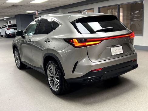 Certified 2026 Lexus NX 350h AWD w/ Accessory Package (2T) image 5