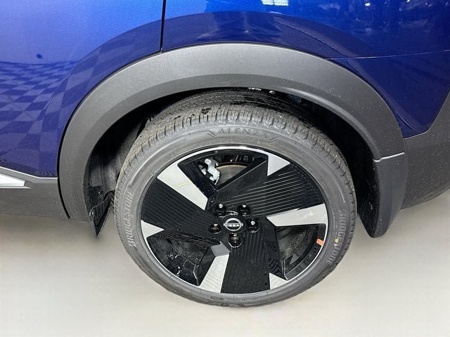 New 2026 Nissan Kicks SR w/ Illumination Package AWD/4WD image 27