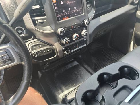 Used 2022 RAM 4500 Tradesman w/ Chrome Appearance Group AWD/4WD image 27