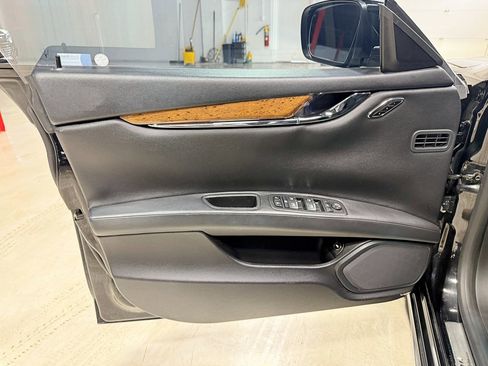 Used 2014 Maserati Quattroporte S Q4 image 34