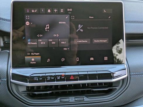 New 2026 Jeep Compass Latitude AWD/4WD image 14