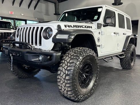 Used 2022 Jeep Wrangler Unlimited Rubicon 4xe w/ Cold Weather Group image 7