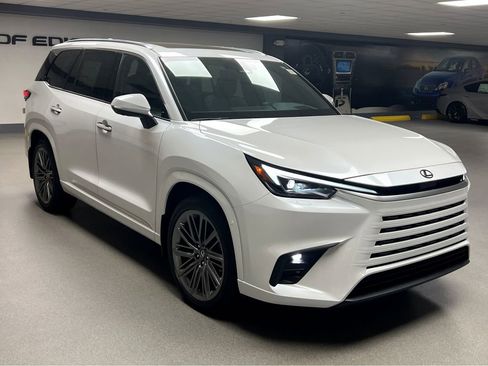 New 2026 Lexus TX 350 AWD image 1
