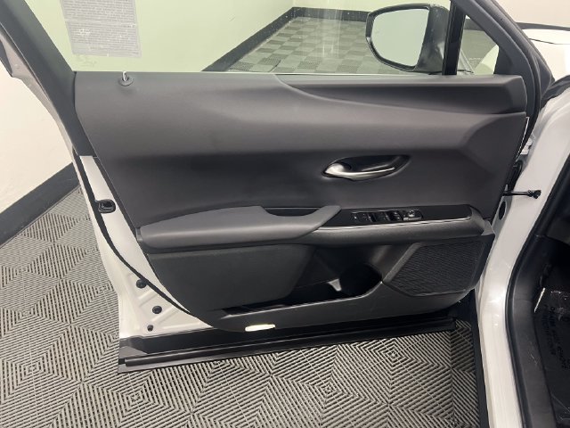 Certified 2025 Lexus UX 300h FWD image 9