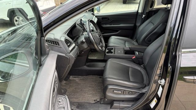 Used 2025 Honda Odyssey EX-L image 24