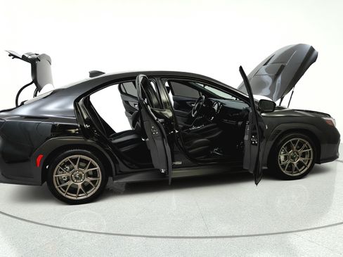 Used 2022 Subaru WRX GT AWD/4WD image 15