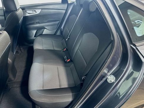 Used 2023 Kia Forte LXS w/ LXS Technology Package image 13