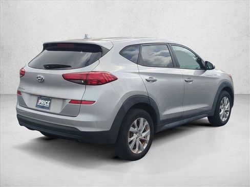 Used 2020 Hyundai Tucson SE image 5