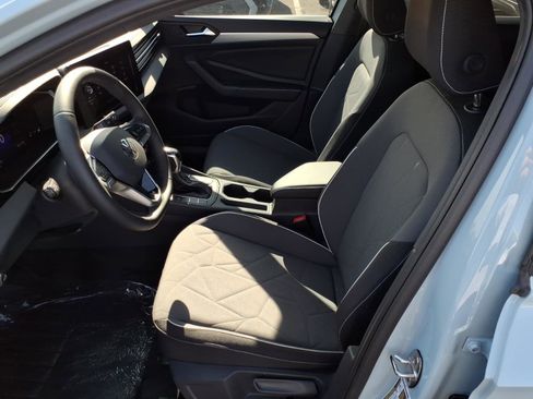 New 2026 Volkswagen Jetta Sport FWD image 9