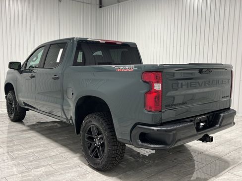 New 2026 Chevrolet Silverado 1500 Custom Trail Boss w/ LPO, Dark Essentials Package image 3