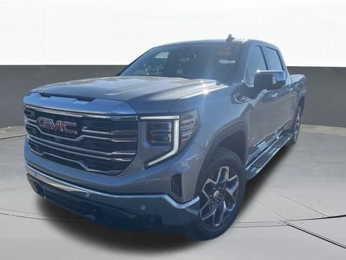 Used 2025 GMC Sierra 1500 SLT w/ SLT Premium Plus Package image 1