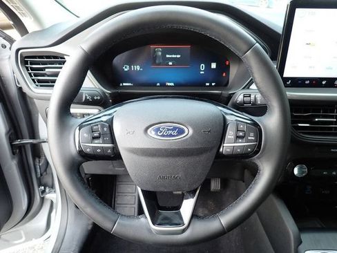 Used 2023 Ford Escape Active AWD/4WD image 26