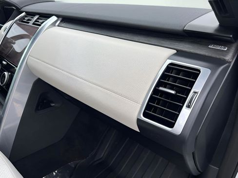 Used 2021 Land Rover Discovery HSE R-Dynamic image 45