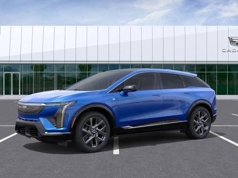 New 2026 Cadillac Optiq Luxury 1 image 2