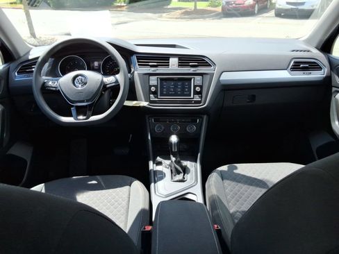 Used 2021 Volkswagen Tiguan S FWD image 20