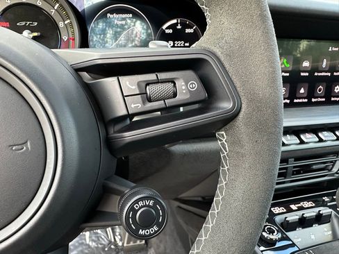 Used 2022 Porsche 911 GT3 image 16