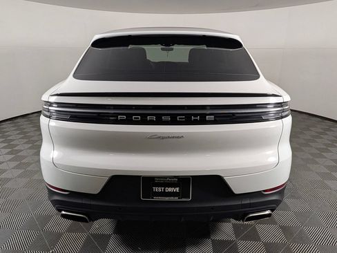 New 2026 Porsche Cayenne Coupe AWD/4WD image 6