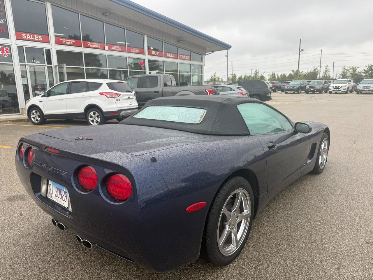 Used 2000 Chevrolet Corvette Convertible w/ Memory Pkg RWD image 9