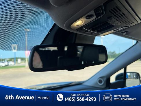 Used 2017 Honda Pilot Elite image 48