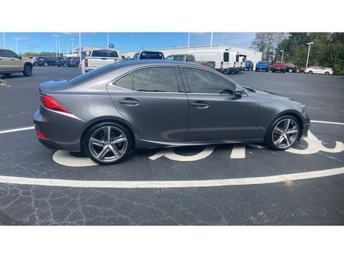Used 2018 Lexus IS 300 AWD image 26
