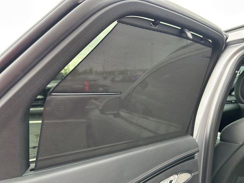 Used 2025 Genesis GV70 2.5T w/ Sport Prestige Package AWD/4WD image 43