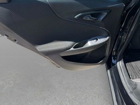 Used 2024 Chevrolet Malibu LT FWD image 13
