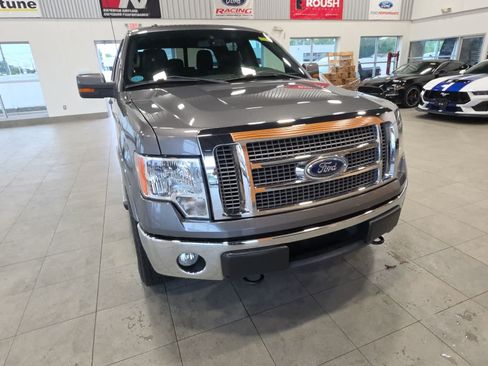 Used 2011 Ford F150 Lariat w/ Lariat Plus Pkg AWD/4WD image 4