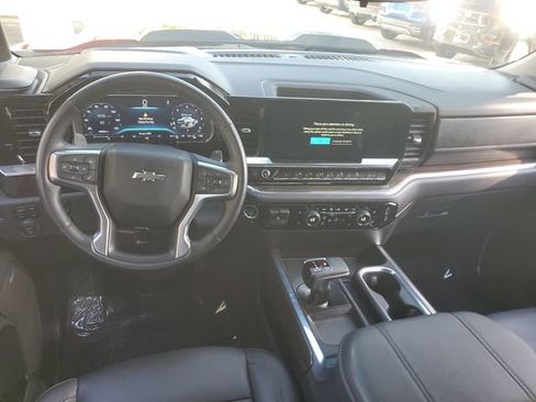 Certified 2024 Chevrolet Silverado 1500 LT Trail Boss w/ Convenience Package II AWD/4WD image 17