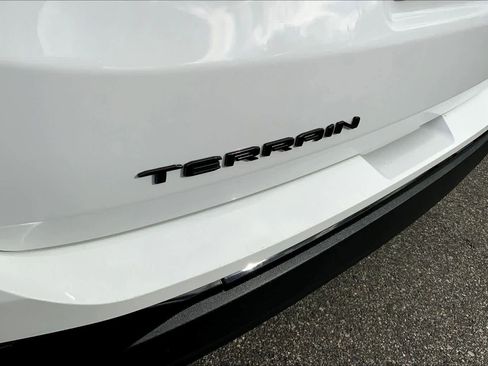 Certified 2022 GMC Terrain SLE w/ Driver Convenience Package image 31