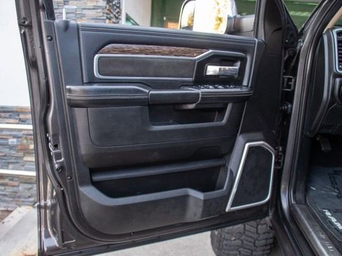 Used 2020 RAM 2500 Laramie w/ Protection Group image 9