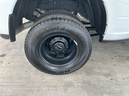 Used 2025 RAM 3500 Tradesman AWD/4WD image 21