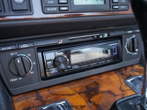 Used 1994 Jaguar XJS 4.0 Convertible image 39