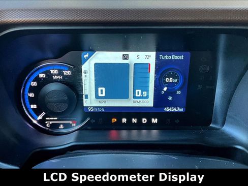 Used 2023 Ford Bronco Outer Banks w/ Sasquatch Package AWD/4WD image 12