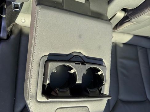 Used 2022 Audi Q7 Premium Plus w/ Premium Plus Package image 35