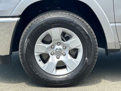 Used 2025 RAM 1500 Big Horn AWD/4WD image 30