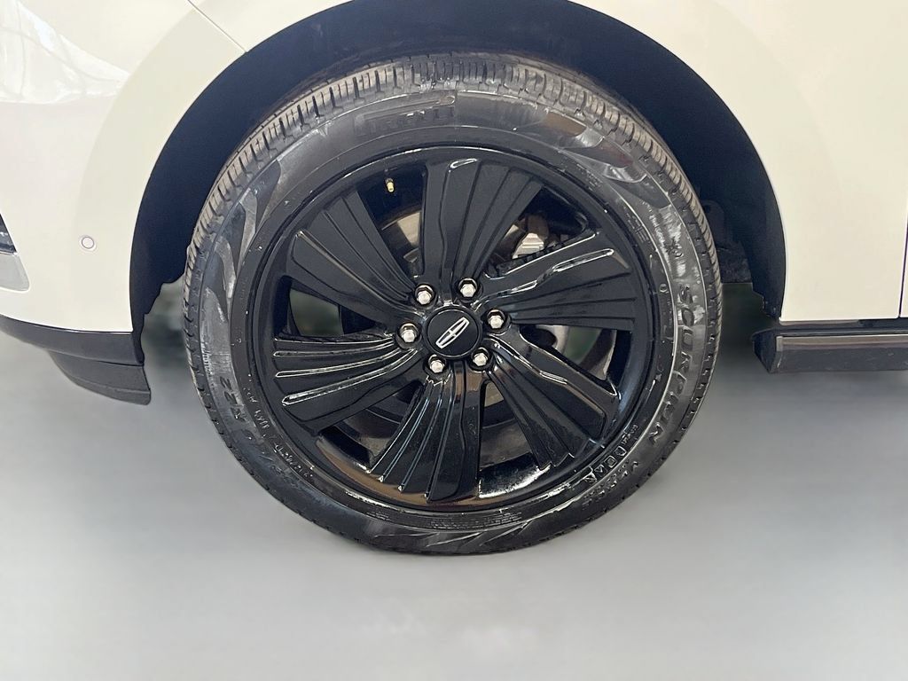 Used 2024 Lincoln Navigator L Black Label AWD/4WD image 35