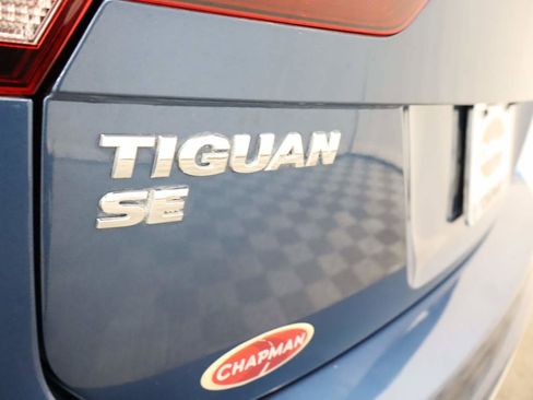Used 2020 Volkswagen Tiguan SE w/ Panoramic Sunroof Package AWD/4WD image 21