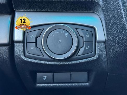 Used 2017 Ford Explorer XLT w/ Equipment Group 202A image 33