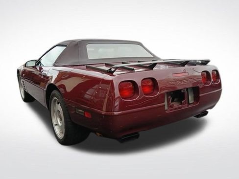 Used 1993 Chevrolet Corvette Convertible RWD image 8
