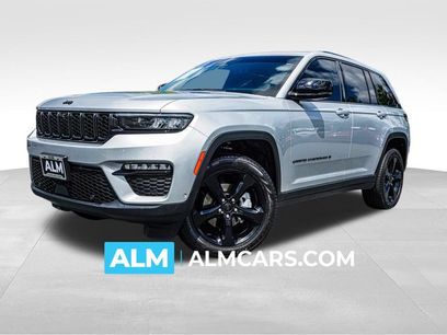 Used 2025 Jeep Grand Cherokee Limited w/ Luxury Tech Group II