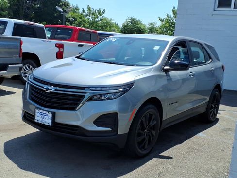 Used 2024 Chevrolet Equinox LS w/ Sport Edition AWD/4WD image 3