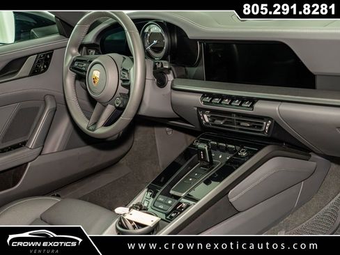 Used 2021 Porsche 911 Carrera 4S image 39